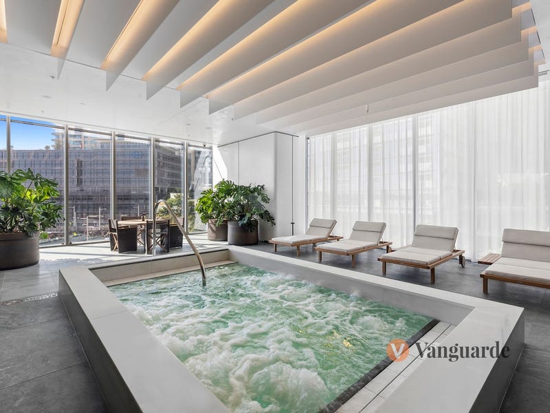 51C/2 Watermans Quay - Property image 25 of 32