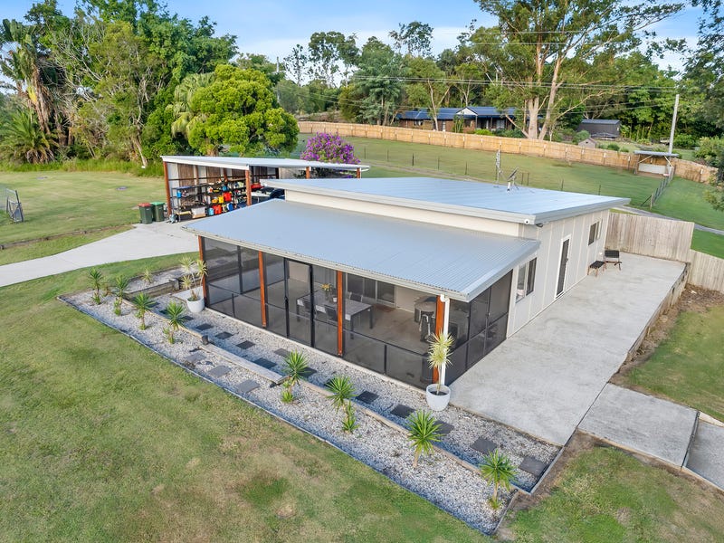 38 Thompson Road, Beerwah, Qld 4519
