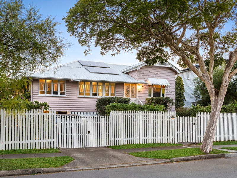 19 Carlton Terrace, Wynnum, Qld 4178