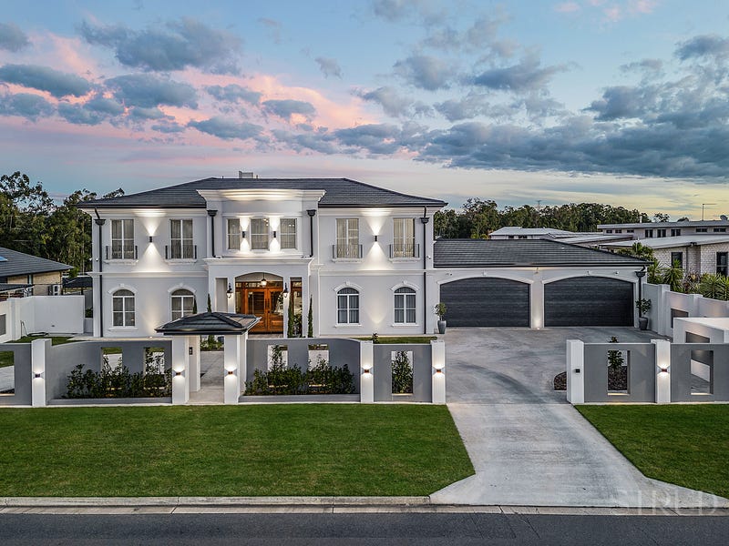 32 Gloucester Drive, Deebing Heights, Qld 4306