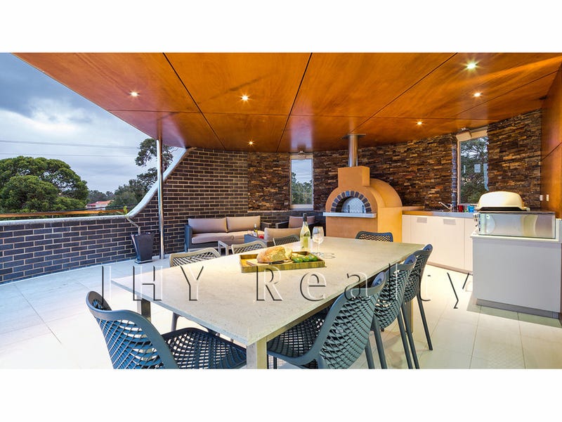 18 Beach Road, Dunsborough, WA 6281