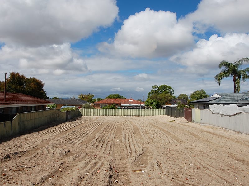 16 Oliver Street, Dianella, WA 6059