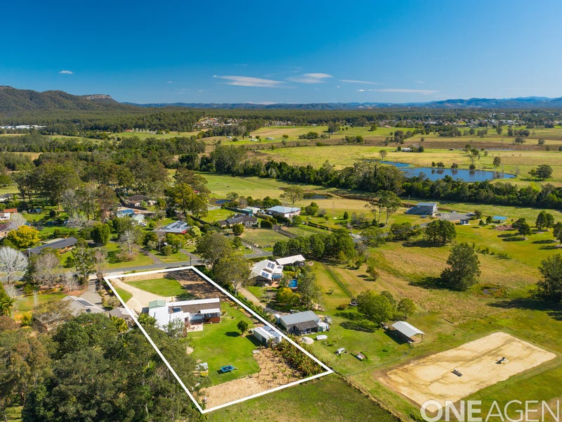 8 Narran Close, King Creek, NSW 2446