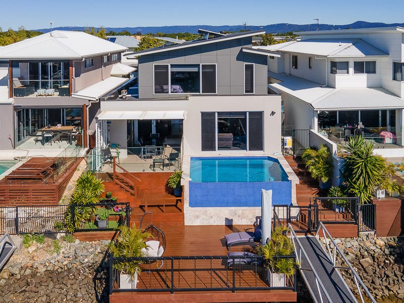 69 Cova Boulevard, Hope Island, Qld 4212