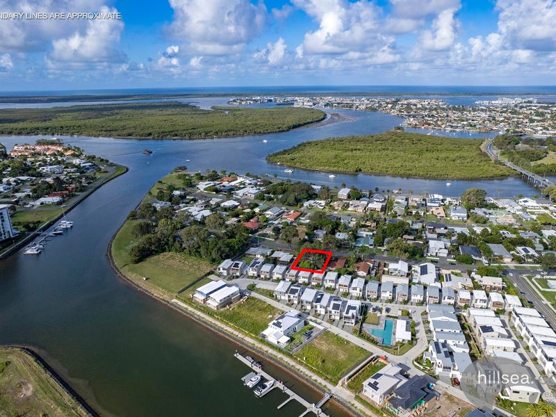 43 Crescent Avenue, Hope Island, Qld 4212