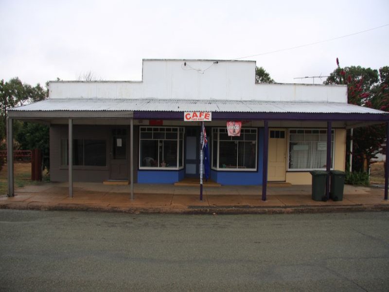 15 STOPFORD ST, Baralaba, Qld 4702 Property Details