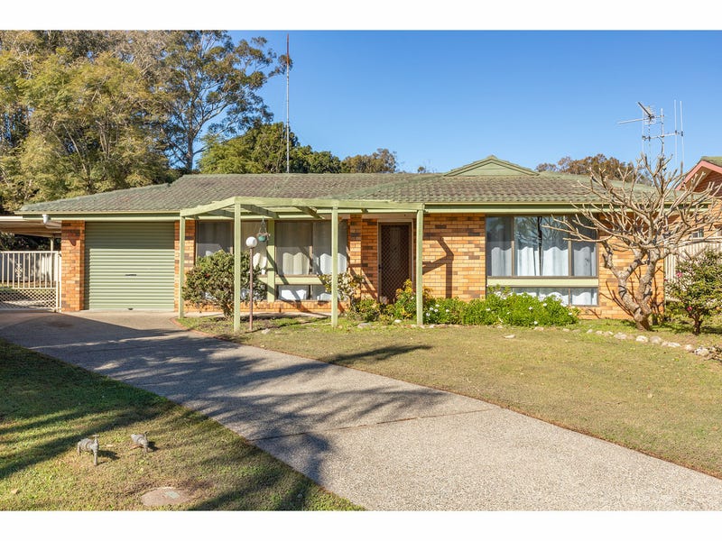 8 Endeavour Court, Forster, NSW 2428