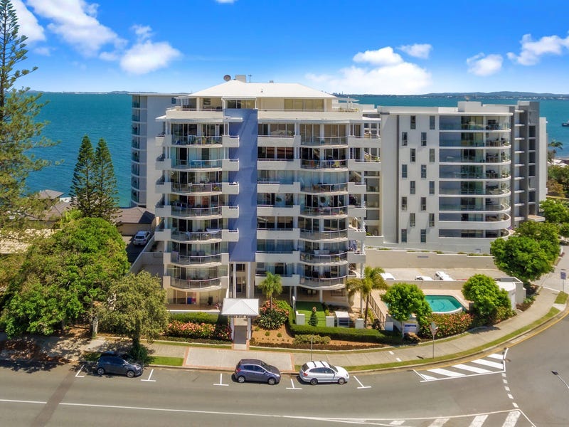 2/5 Lilla Street, Woody Point, Qld 4019 Property Details