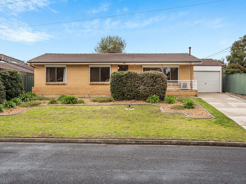 35 Boronia Drive, Hope Valley, SA 5090