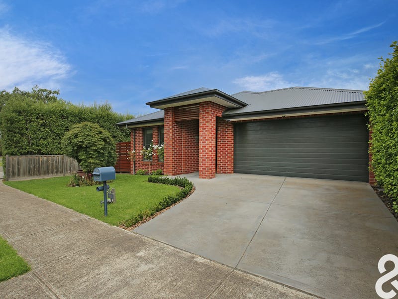 12 Cashmere Drive, Doreen, Vic 3754