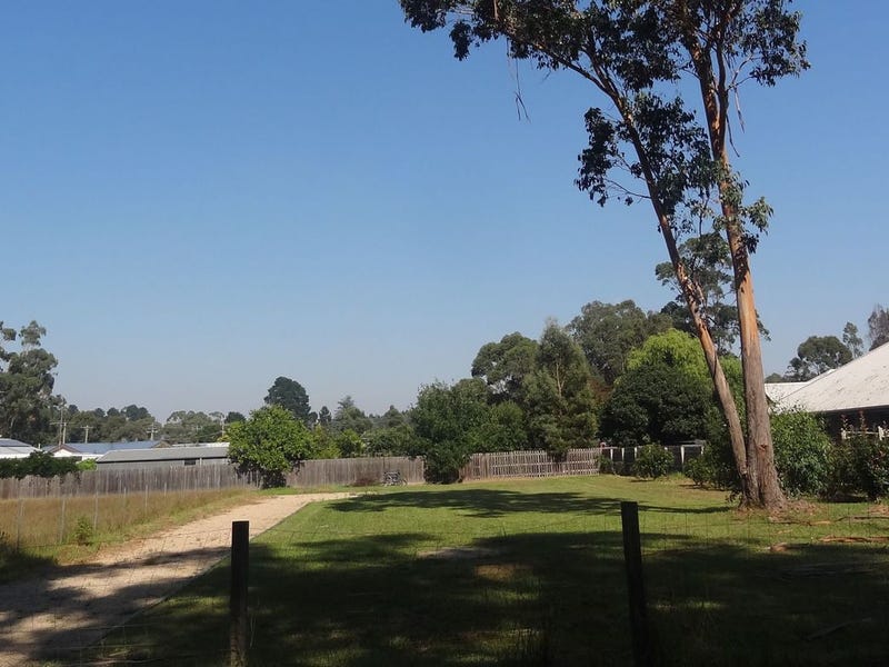 5 Adams Street, Cann River, Vic 3890 Property Details