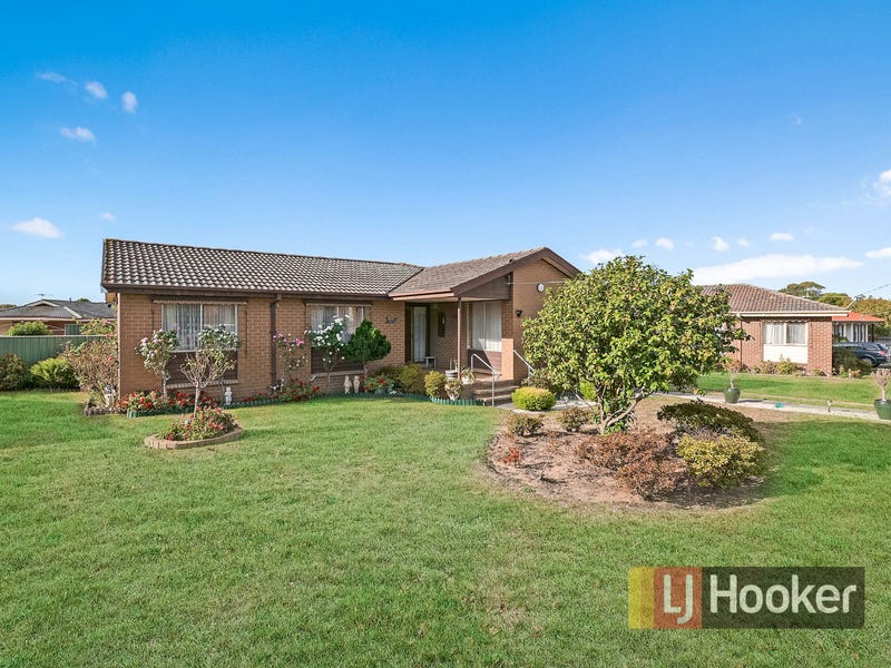 9 Cottage Court, Hampton Park, Vic 3976 Property Details