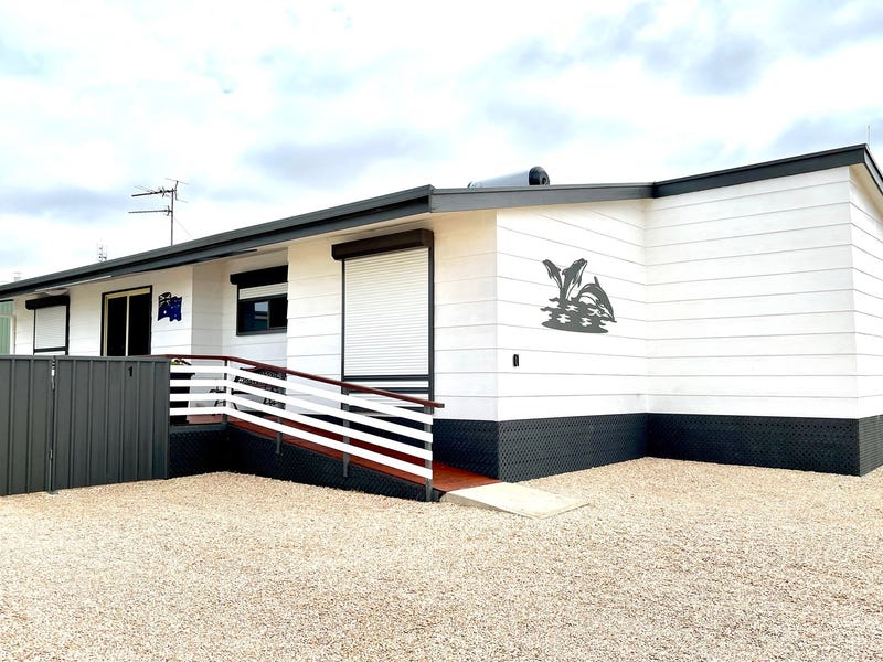 1 Blumson Court, Smoky Bay, SA 5680