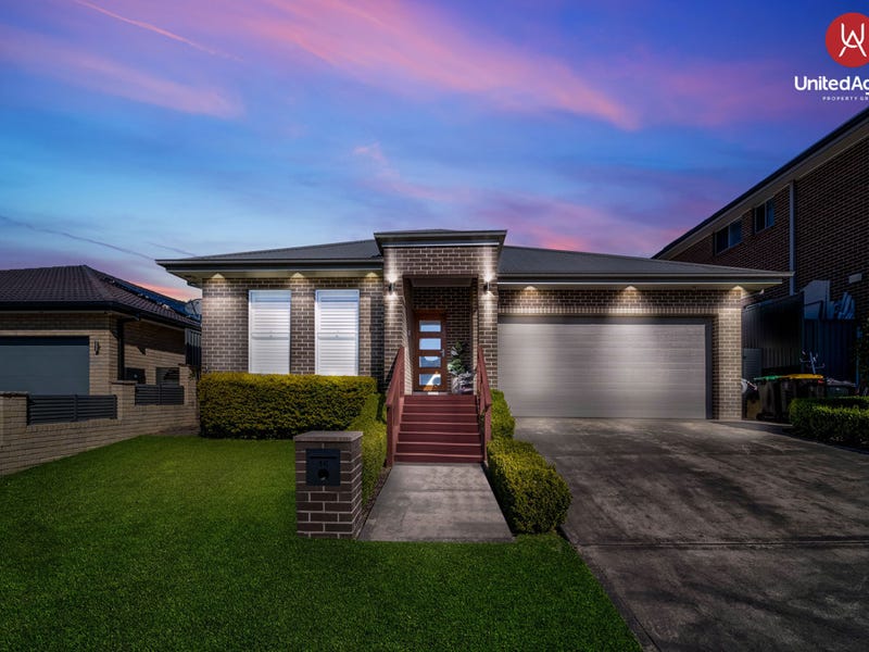 16 Kelsey Street, Middleton Grange, NSW 2171