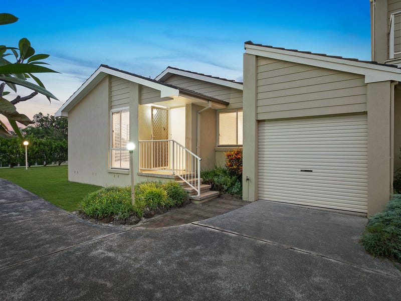 1/130 Stella Street, Toowoon Bay, NSW 2261