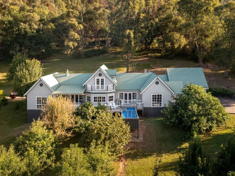 34 Walkers Lane, Bright, Vic 3741