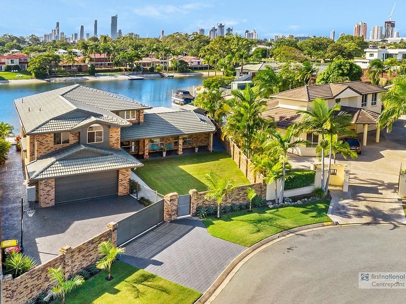 92 Waitomo Street Broadbeach Waters Qld 4218