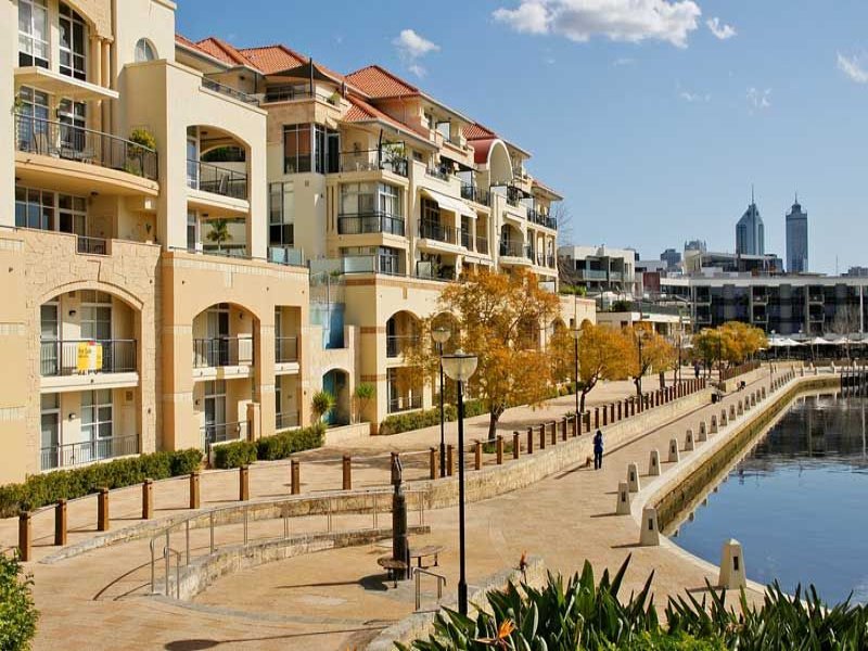 13/20 Royal Street, East Perth, WA 6004 Property Details