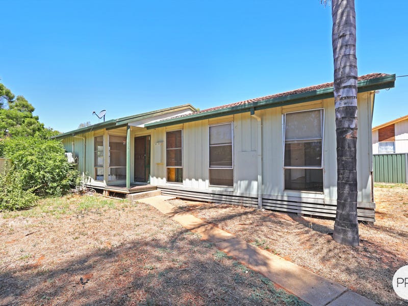 21 Kennedy Street, Robinvale, Vic 3549