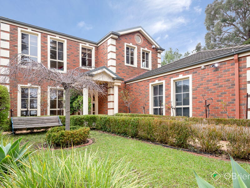 27 Wimbledon Avenue, Mount Eliza, Vic 3930