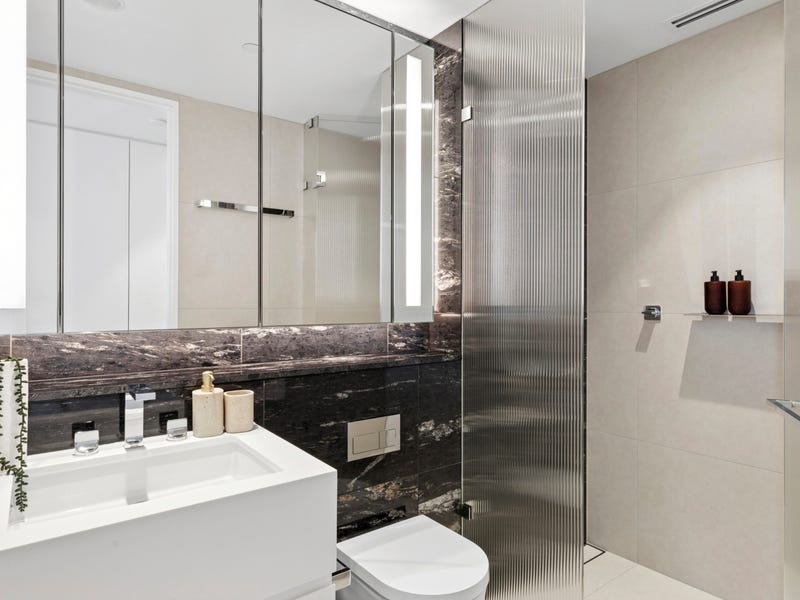 51C/2 Watermans Quay - Property image 17 of 32