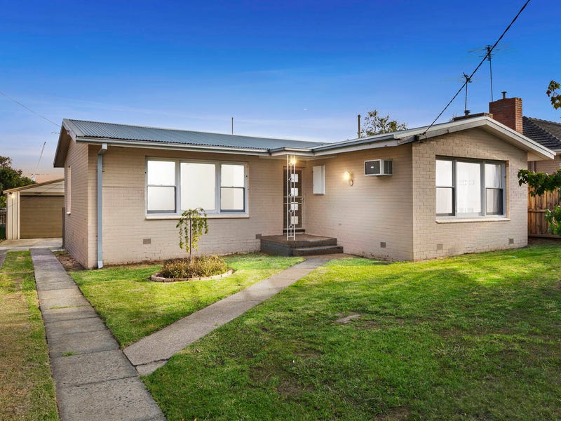 5 Strickland Avenue Highton Vic 3216 Realestate Com Au