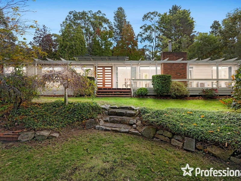 72 Charles Road, Lilydale, Vic 3140
