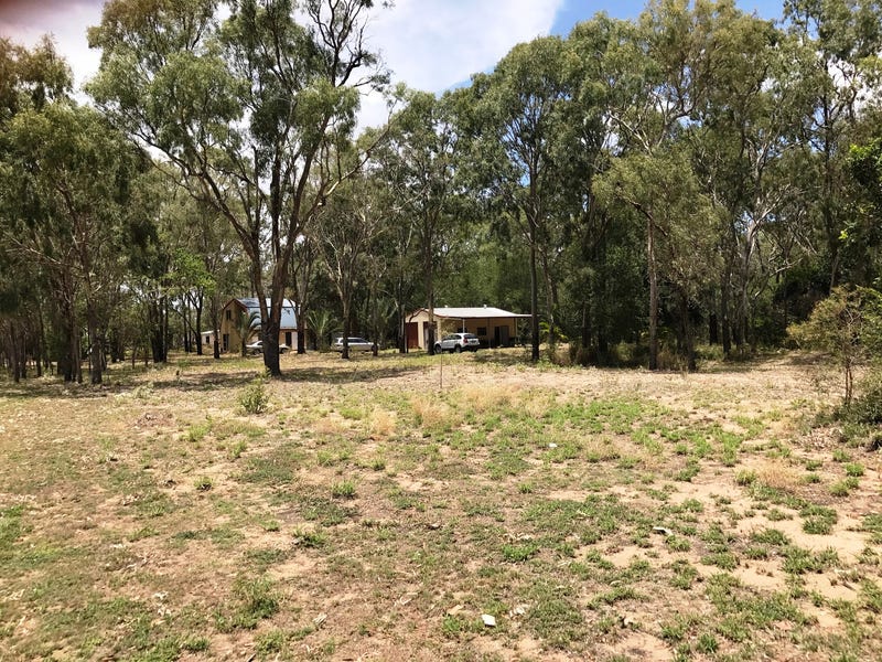 21 Sylvan Drive, Moore Park Beach, Qld 4670 Property Details