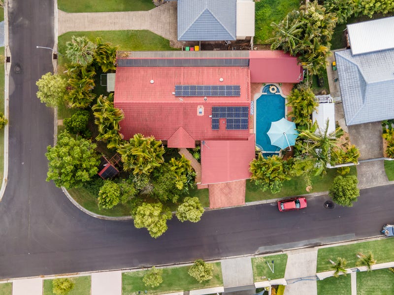 29 Lancelin Drive, Mermaid Waters, Qld 4218