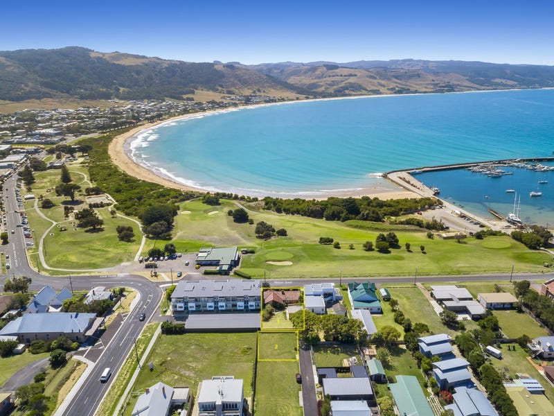 15 Nelson Street, Apollo Bay, Vic 3233 Property Details