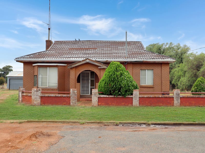 39 Ethel Street, Ungarie, NSW 2669
