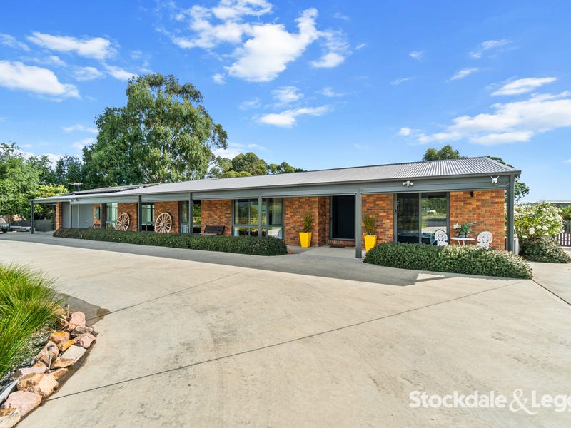 3236 Carey Drive, Glengarry, Vic 3854