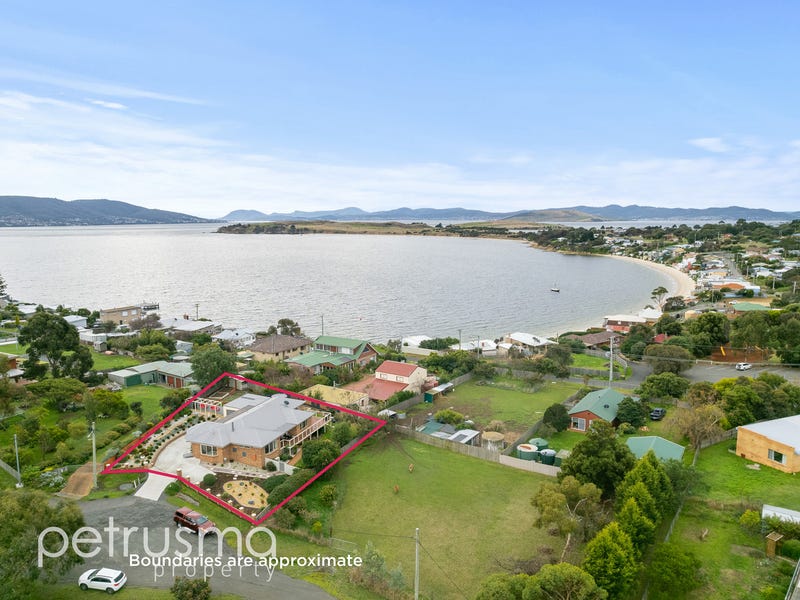 7 Rainbow Terrace, Opossum Bay, Tas 7023