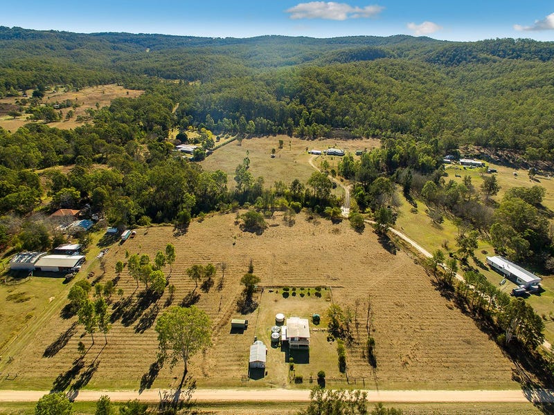 10 Goodsirs Road, Murphys Creek, Qld 4352 Property Details
