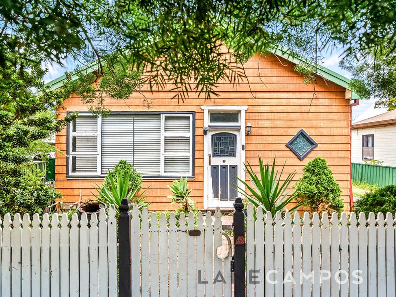 42 Fitzroy Street, Mayfield, NSW 2304