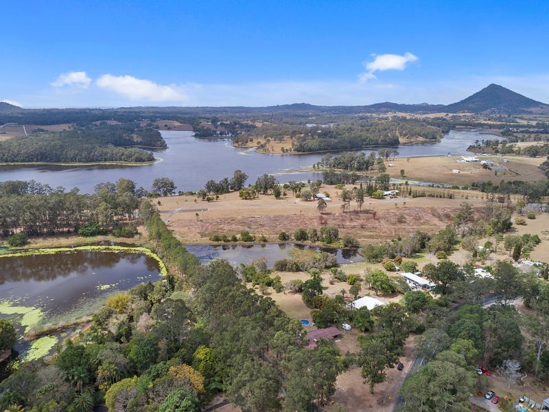 328 Lake MacDonald Drive, Lake Macdonald, Qld 4563 Property Details