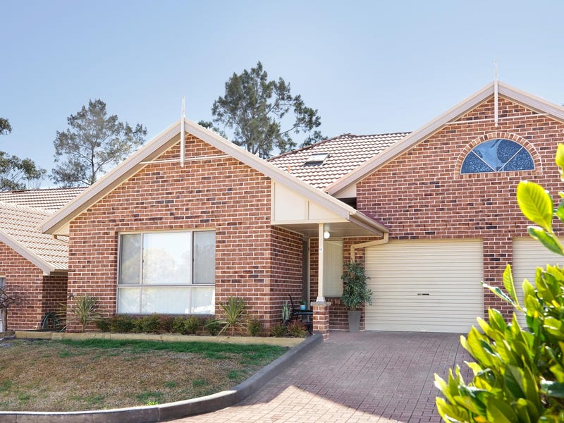 17/113 The Lakes Drive, Glenmore Park, NSW 2745 Property Details