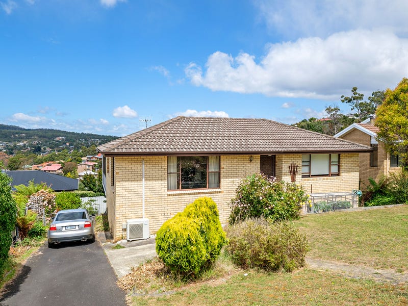 16 Stirling Avenue, Blackmans Bay, Tas 7052 Property Details
