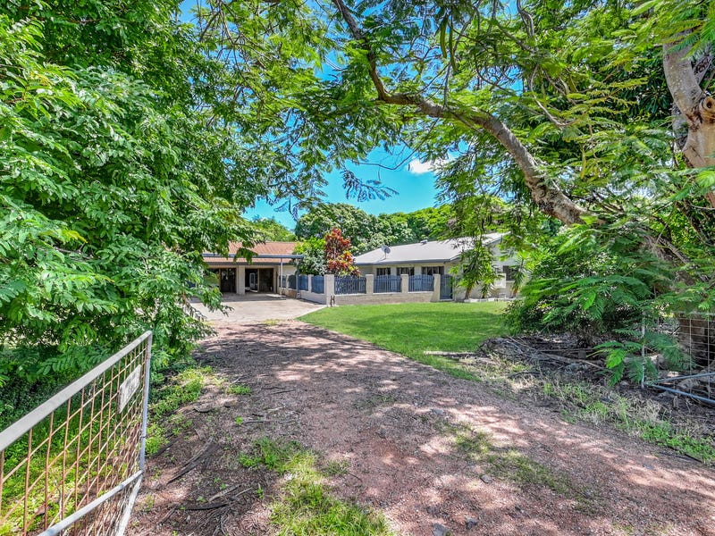 62 Alligator Creek Road, Alligator Creek, Qld 4816