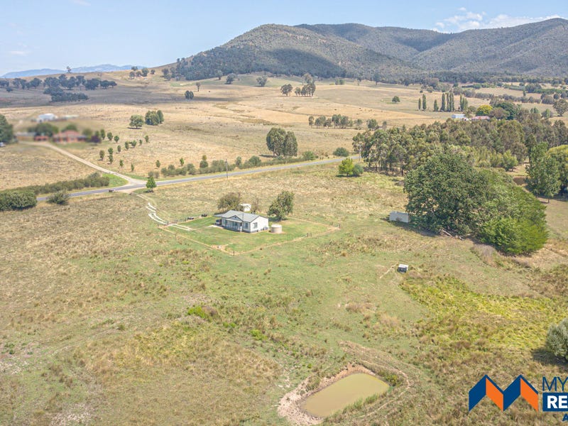 1299 Myrtlefordyackandandah Road, Mudgegonga, Vic 3737