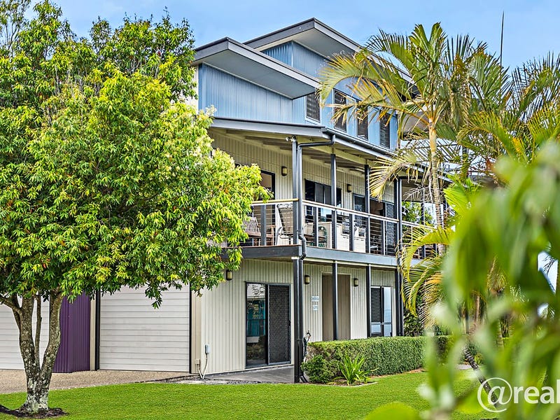 9 Cowry Close Moreton Island Qld 4025