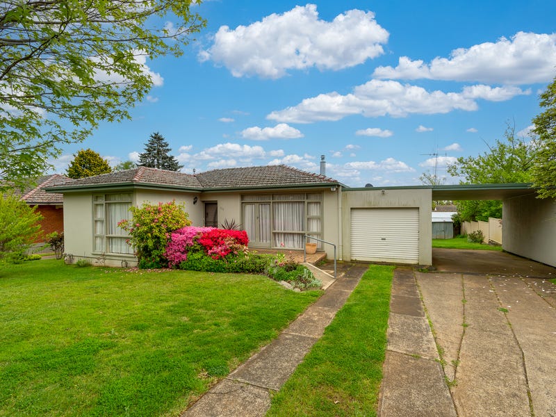 104 Coronation Drive, Orange, NSW 2800