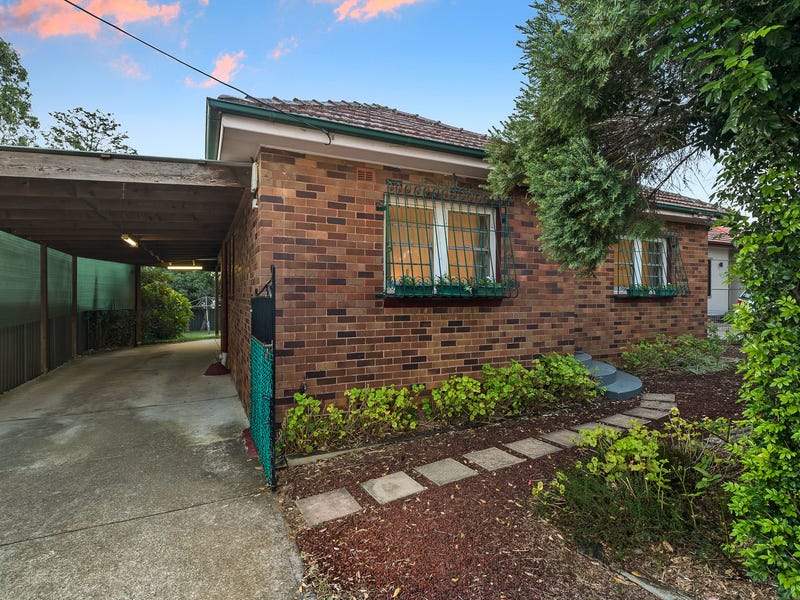 376 Seven Hills Road, Seven Hills, NSW 2147 Property Details