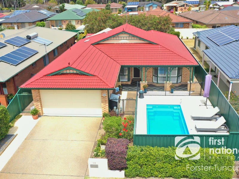 122 South Street Tuncurry Nsw 2428 Realestate Com Au