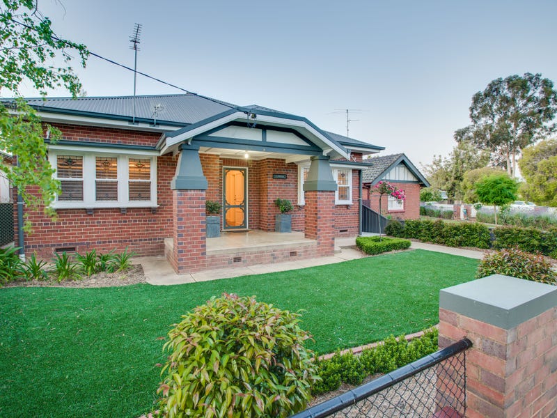 9 Brookong Avenue, Wagga Wagga, NSW 2650 Property Details
