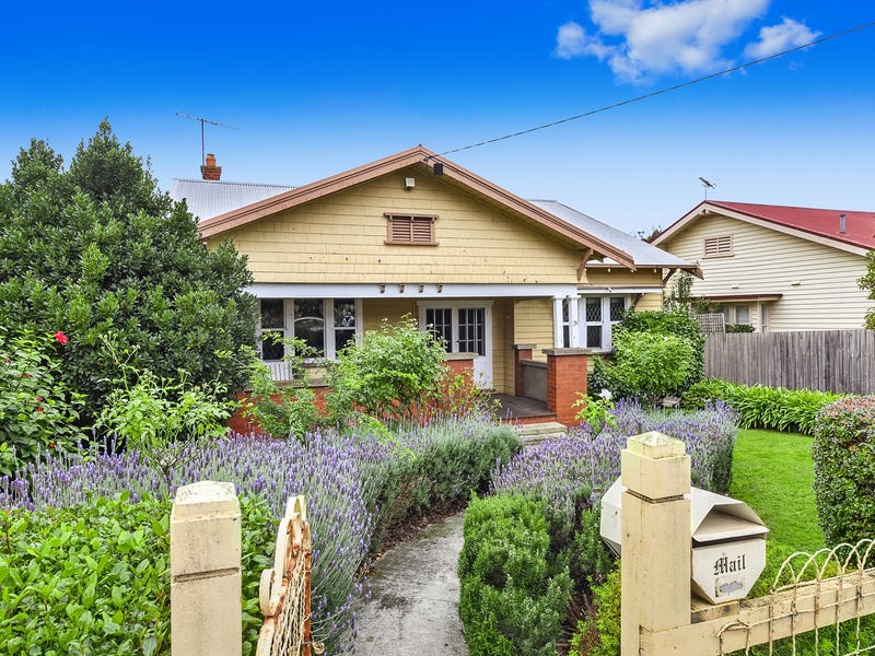 26 Roebuck Street, Newtown, Vic 3220
