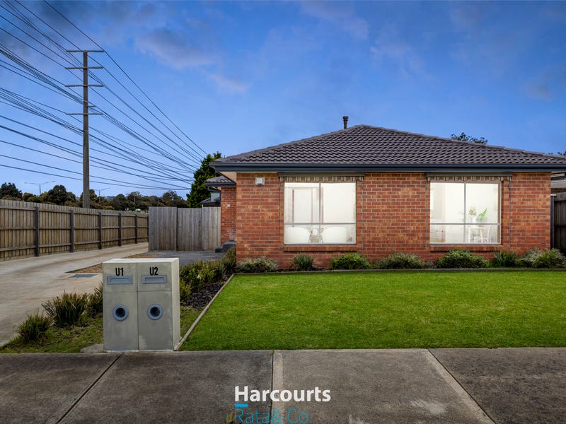 1/2 Centenary Drive, Mill Park, Vic 3082