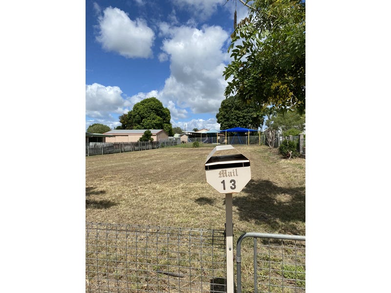 13 Rossiter Street, Ayr, Qld 4807