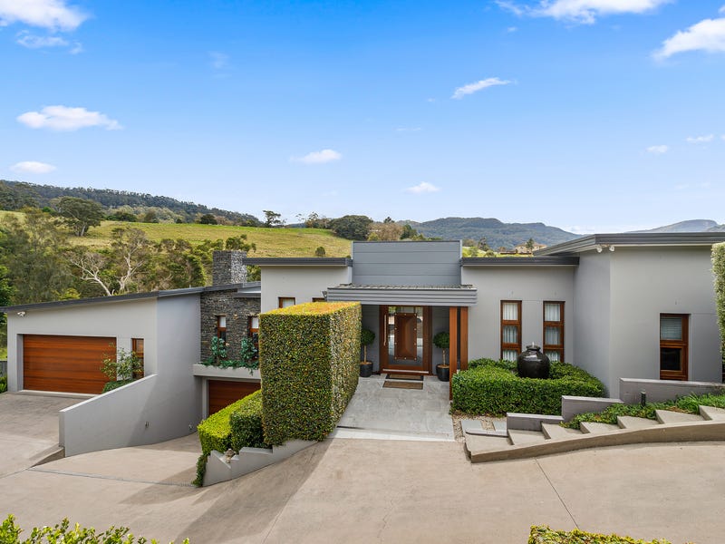 104 William James Drive, Mount Kembla, NSW 2526