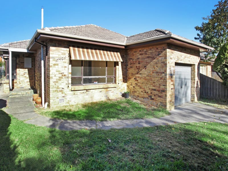 ascot vale jewish singles Occupying an impressively large block of land (approx 630sqm), this single-level period prize delivers an outstanding family lifestyle opportunity with its versatile floorplan, long list of. ascot vale jewish singles Occupying an impressively large block of land (approx 630sqm), this single-level period prize delivers an outstanding family lifestyle opportunity with its versatile floorplan, long list of.
